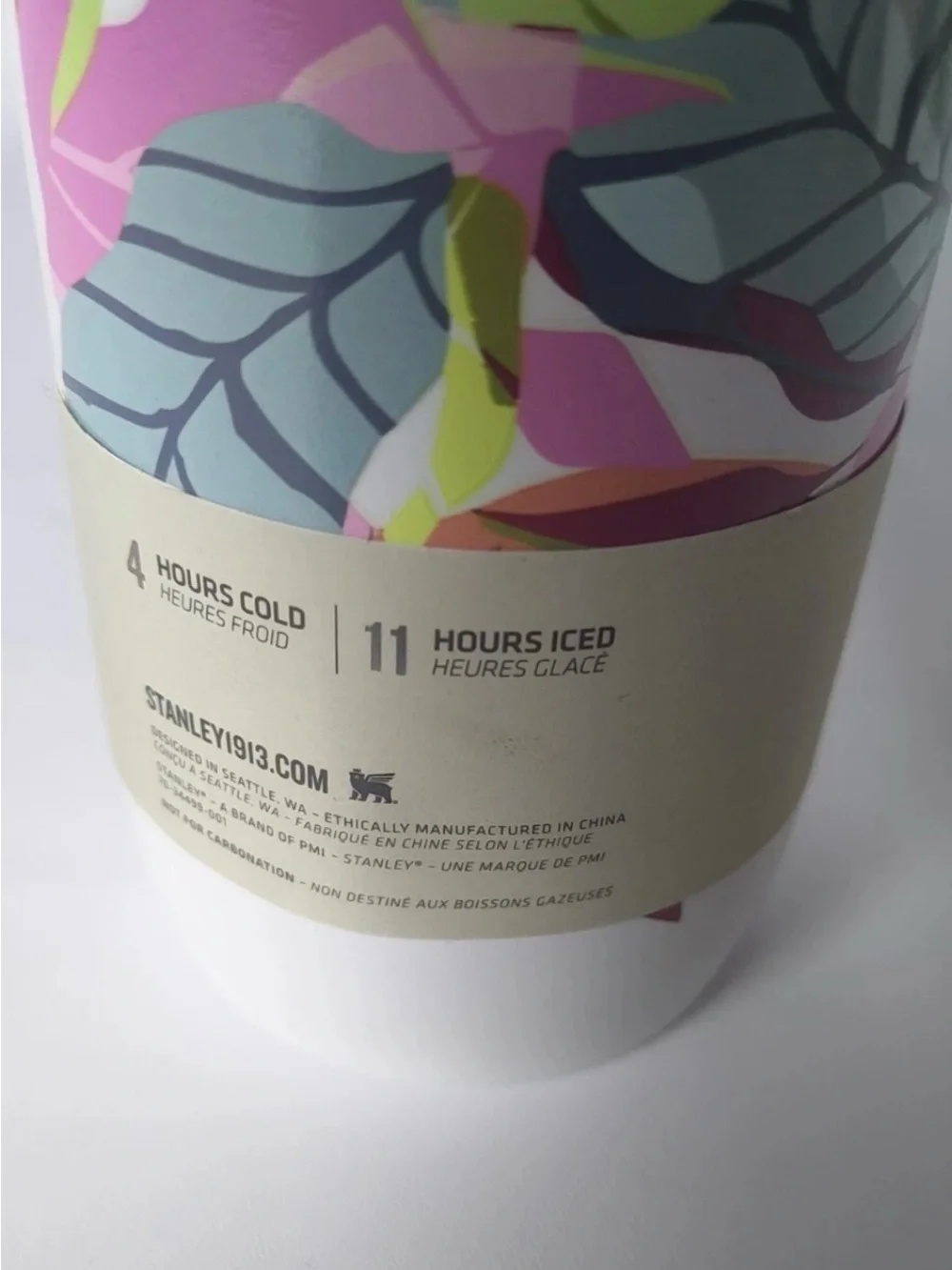 NEW Stanley Mother's Day Iceflow All Day Slim Bottle Frost Tropic 20oz